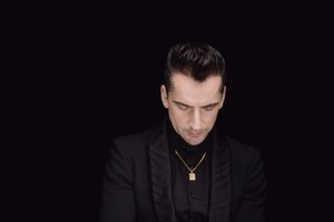 Alanas Chošnau pristato naują dainą: klipe pagrindinius vaidmenis užėmė atlikėjo vaikai 