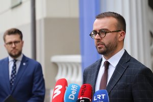 G. Nausėda patenkino P. Mačiulio norą trauktis: teigė, kad patarėjas aukštai iškėlė politinės kultūros kartelę