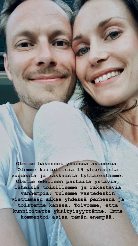  Suomijos premjerė Sanna Marin (37 m.) po trejų metų santuokos skiriasi su vyru verslininku Marku Raikkonenu (37 m.).<br>Instagramo nuotr.
