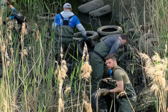 Lietuvoje vyksta upių švarinimo akcija: gyventojų neatsakingumas stebina
