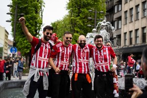 Kaunas taps dar labiau raudonas – „Olympiakos“ sirgaliai veržiasi į Lietuvą