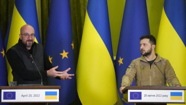 EVT žada veiksmingas sankcijas Rusijai: prakalbo apie daugiametį pagalbos planą Ukrainai