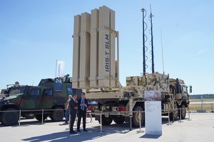 Estija ir Latvija įsigis Vokietijos oro gynybos sistemą „Iris-T“