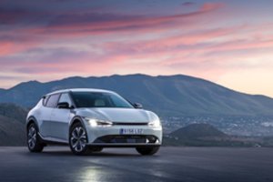 Rečiau pastebimi elektromobilių privalumai: jau netolimoje ateityje jie taps kertiniai