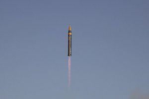 Irane pristatyta nauja balistinė raketa