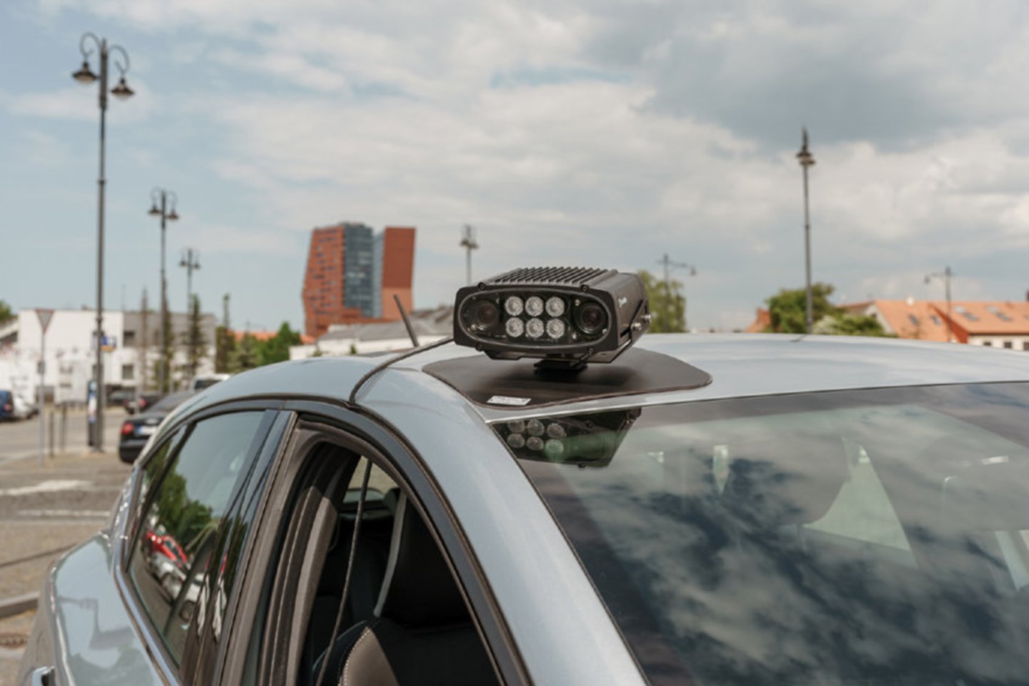 Gegužės 24 dieną įstaigos specialistai tikrino automatinės parkavimo kontrolės įrangos veikimą.<br>VšĮ „Klaipėdos keleivinis transportas“ nuotr.