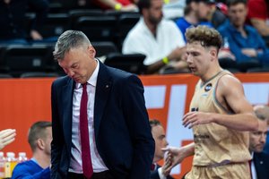 „Barcelona“ vadovų kantrybė baigėsi: pokyčiai lies ir Šarą, ir komandos žvaigždes