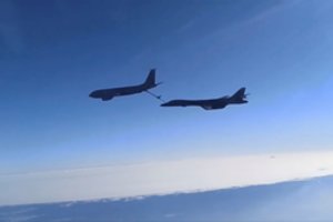 Rusija teigia virš Baltijos jūros perėmusi du JAV strateginius bombonešius