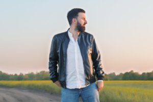 Arnas Švilpauskas pristato naują singlą „Uogų skonis“: „Nenoriu, kad tai būtų hitas“