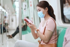 Kinijoje kyla nauja pandemijos banga – dešimtys milijonų susirgimų per savaitę