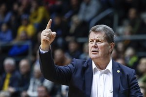 „Papasakok apie tai plačiau“: A. Sireika ir jo karjeros vingiai