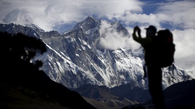 Istorinė diena: sukanka 70 metų, kai pirmą kartą pasaulyje alpinistai įkopė į Everesto viršūnę