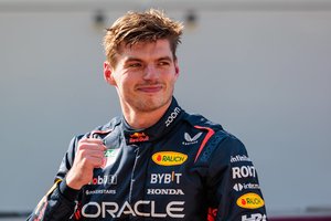 „Formulės 1“ Monako lenktynėse pergalę šventė M. Verstappenas