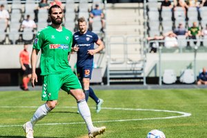 „Kauno Žalgiris“ savų sirgalių akivaizdoje nepralaužė „Bangos“ gynybos