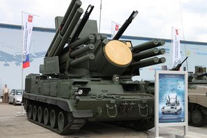 Vėluodami trejus metus, rusai pranešė apie esą baigiamą kurti karinį frankenšteiną