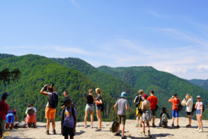 Edukologė apie vaikų užimtumą vasarą: tai nėra laikas gerinti akademines žinias, jiems reikia poilsio