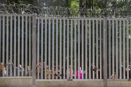 Lenkijos ir Baltarusijos pasienyje įstrigo migrantų grupė.