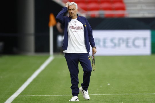  Jose Mourinho.