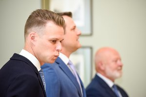 E. Gentvilo ultimatumas G. Landsbergiui liko neišgirstas: turi vieną dieną