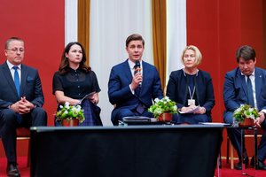 M. Sinkevičius apie iniciatyvą tarybos nariams mokėti fiksuotus atlyginimus: džiaugiuosi