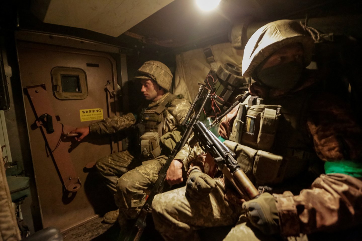Karas Ukrainoje, ukrainiečių kariai.<br>Reuters/Scanpix nuotr.