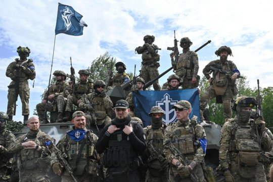 Rusijos savanorių korpuso ir Rusijos Laisvės legiono kovotojai.
