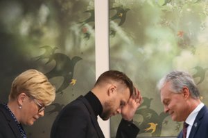 Išaušusi G. Nausėdos žvaigždžių valanda sukels dilemą: laukia ypatingai jautrus sprendimas dėl G. Landsbergio