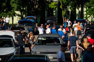 „Ignitis ON: pažink Lietuvą!“ elektromobilių varžybose – naujausias elektrinis transportas