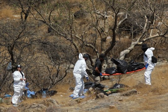 Meksikoje rasti 45 plastikiniai maišai su žmonių kūnų dalimis.  .