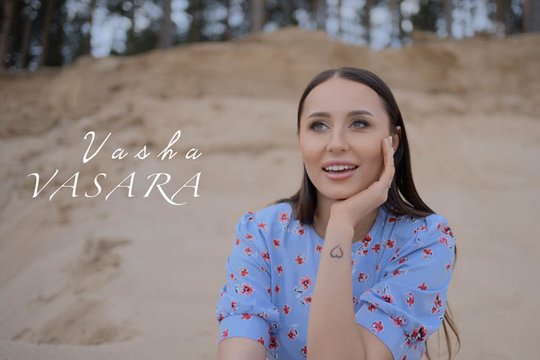  Akimirka iš muzikinio klipo.