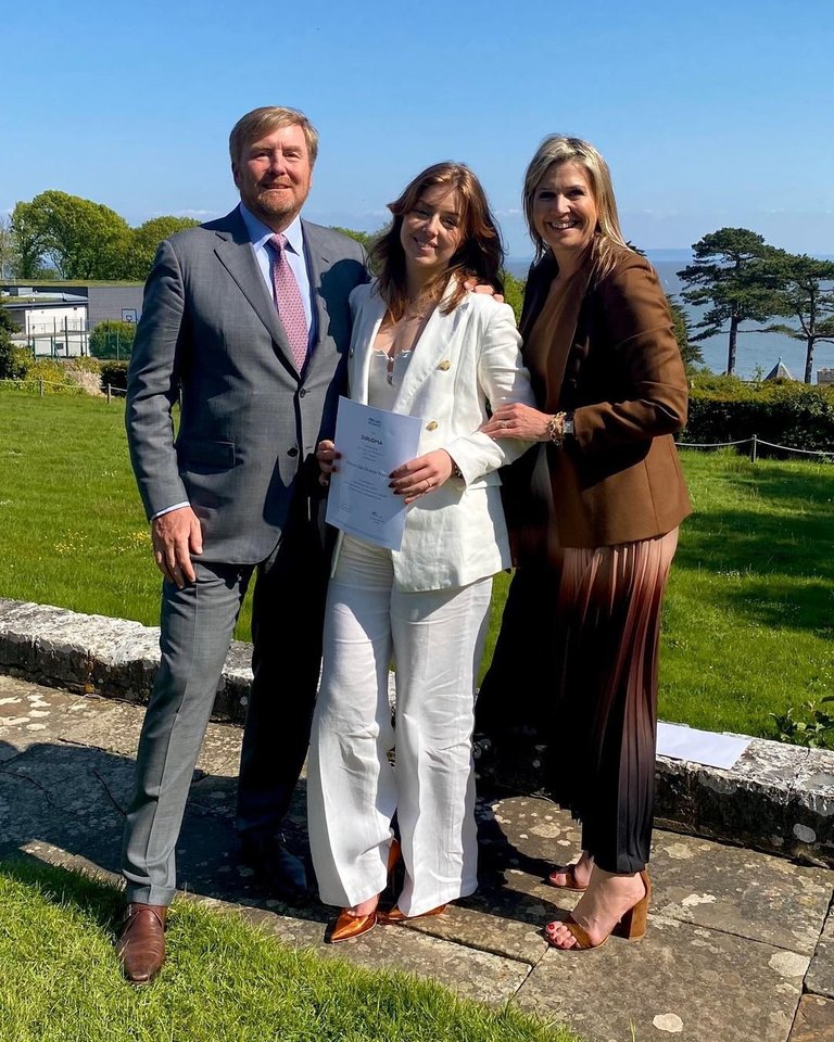  Nyderlandų karalius Willemas Alexanderis su žmona karaliene Maxima ir dukra Alexia.<br> Instagram nuotr.