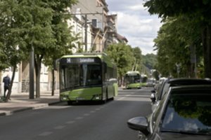 Gatvių siaurinimas kelia klausimų ir Kaune: Kęstučio gatvė tampa galvos skausmu viešajam transportui 