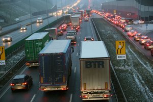 Informuoja dėl Vilnius–Klaipėda rekonstrukcijos: šioje vietoje numatyti eismo pakeitimai