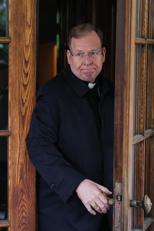 Lietuvos bažnyčios viršūnes purtant dar vienam pedofilijos skandalui, žodį galiausiai tarė ir Vilniaus arkivyskupas Gintaras Grušas.<br>R.Danisevičiaus nuotr.