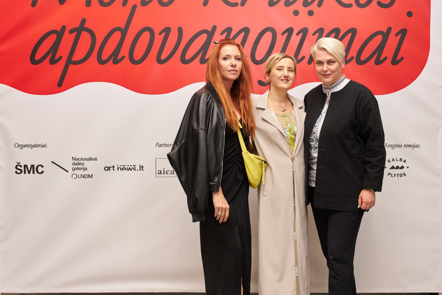 Nacionalinėje dailės galerijoje įteikti pirmieji Lietuvoje vizualaus meno kritikos apdovanojimai.<br>A.Solomino nuotr.