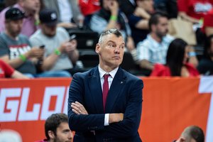 Šaras ir „Barcelona“ į Ispanijos čempionato pusfinalį žengė galingu nokautu