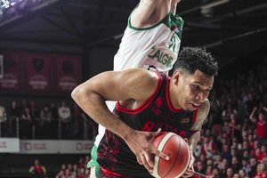 Vieną gražiausių rungtynių momentų atlikęs J. Echenique „Galvojau, kad eisiu kiaurai per Edgarą Ulanovą“