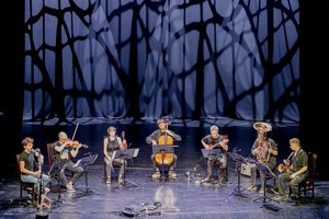 Prasidėjusią vasarą žymi antroji ansamblio „Synaesthesis“ vinilinė plokštelė