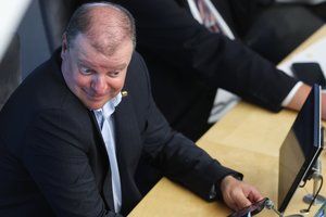 S. Skvernelis: premjerei nereikia TS-LKD prezidiumo sprendimo, kad galėtų palikti postą