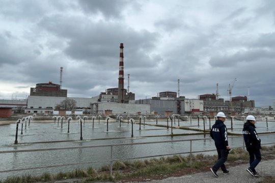 Sprogimas Kachovkos hidroelektrinėje neturi tiesioginės įtakos Zaporižios atominės elektrinės darbui. Parengtas elektrinės ir personalo darbo priemonių algoritmas tam atvejui, jei Kachovkos rezervuaro vandens neužtektų aušinimo tvenkiniui papildyti.