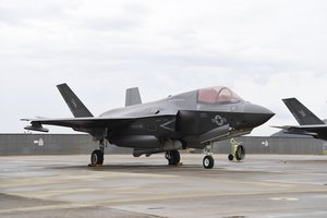 Lenkiją pasiekė pirmieji Pietų Korėjoje pagaminti lėktuvai FA-50