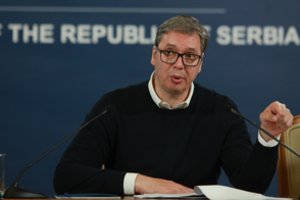 Signalas iš Serbijos: A. Vučičius neprieštarauja amunicijos tiekimui į Ukrainą