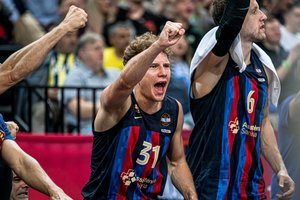 R. Jokubaitis naudingu žaidimu prisidėjo prie pergalingo „Barcelona“ starto pusfinalyje