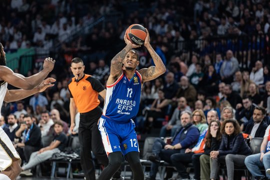  „Anadolu Efes“ nuo Turkijos finalo skiria viena pergalė