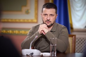 V. Zelenskis „šokiruotas“ dėl tarptautinių organizacijų neveiksnumo ir pagalbos stokos po užtvankos sunaikinimo