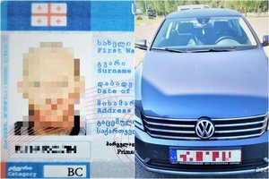 Pro pasieniečius bandė prasmukti du užsieniečiai su suklastotais vairuotojo pažymėjimais