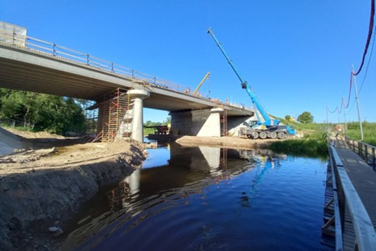 LAKD informuoja, kad Vilainių tilto Kėdainiuose rekonstrukcija artėja į pabaigą.