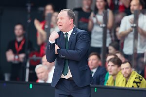 Žudiko instinkto pasigedęs K. Maksvytis įžvelgė ir teisėjų klaidų: „Buvo keli namų švilpukai“