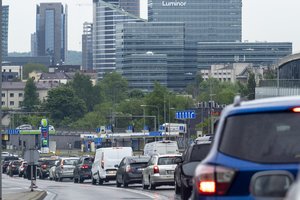 Kelyje pataria tuo neužsiimti, nes liksite be vairuotojo pažymėjimo: teismuose savo tiesą įrodyti bus sunku