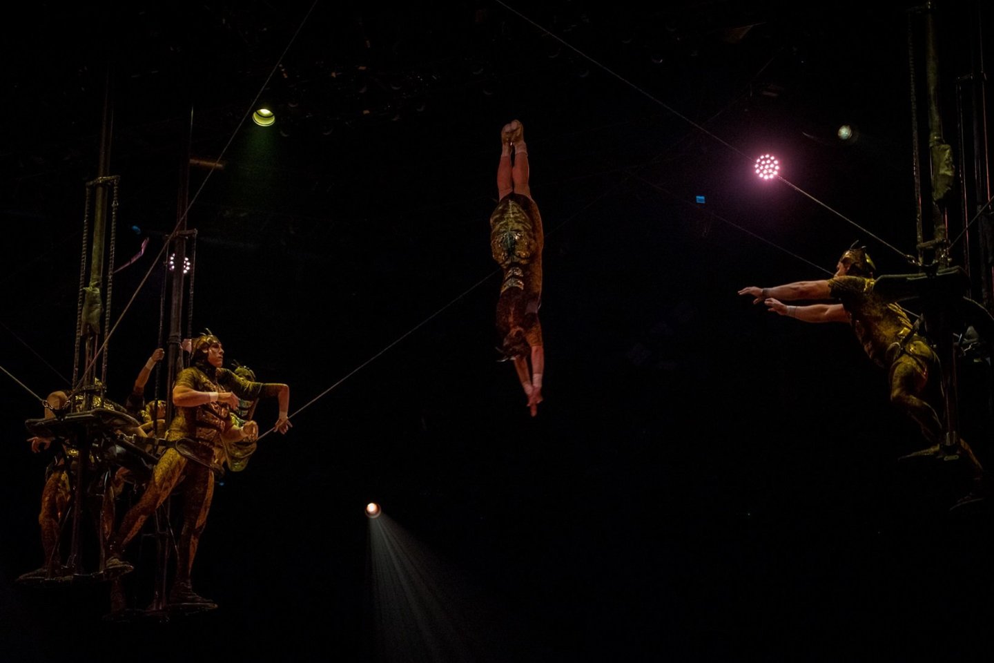  Vilniuje karaliavo garsiausias pasaulio cirkas „Cirque du Soleil“.<br> R.Vilkelio nuotr.
